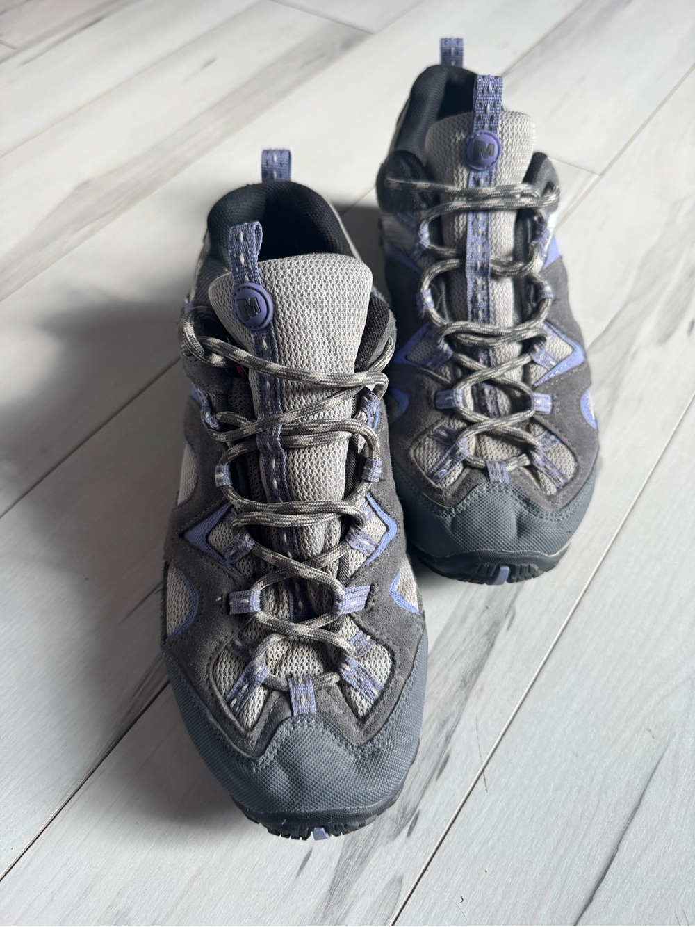 Merrell Women’s Castle Rock Periwinkle Performance Sneaker <Hiking Shoe>